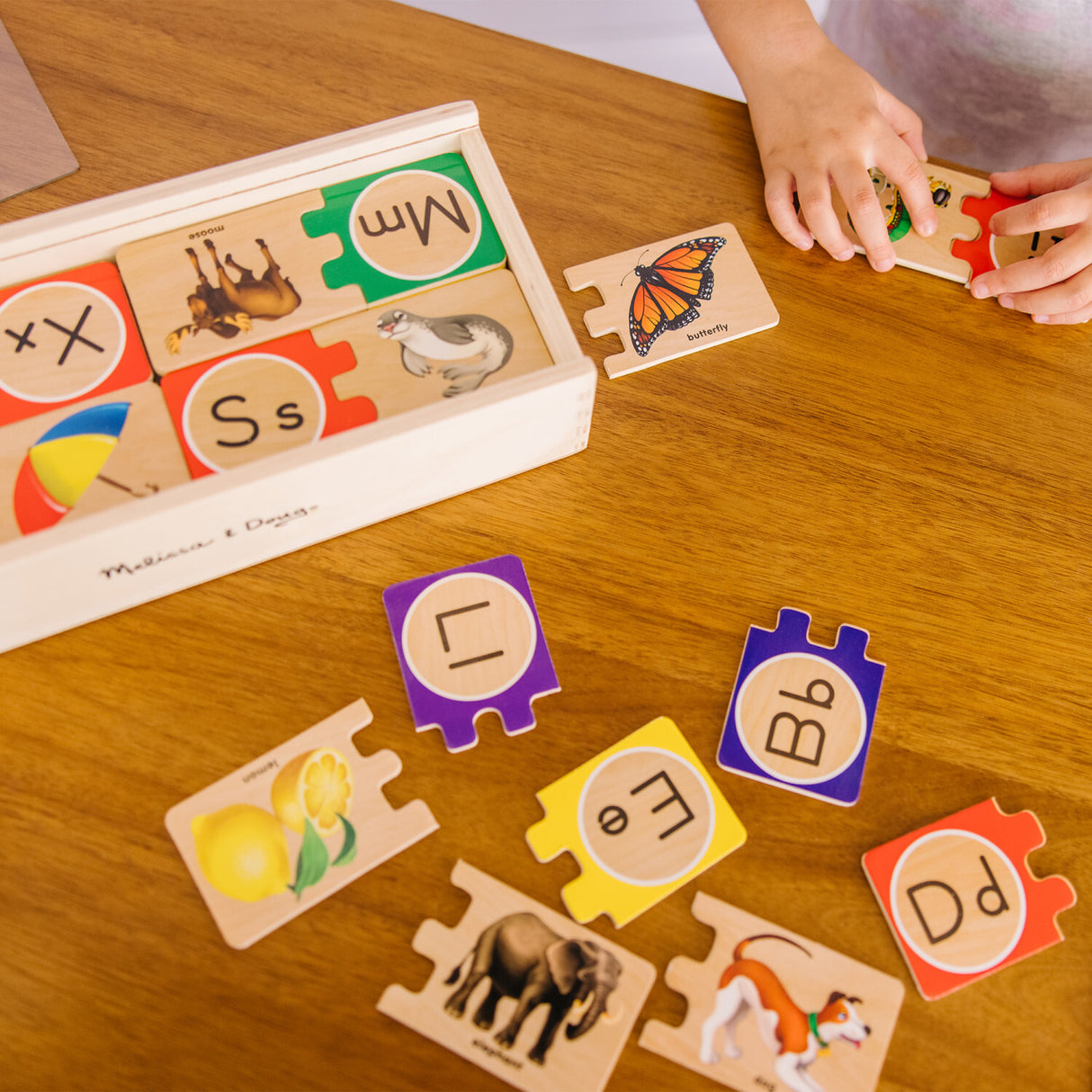 Self-Correcting Alphabet Letter Puzzles