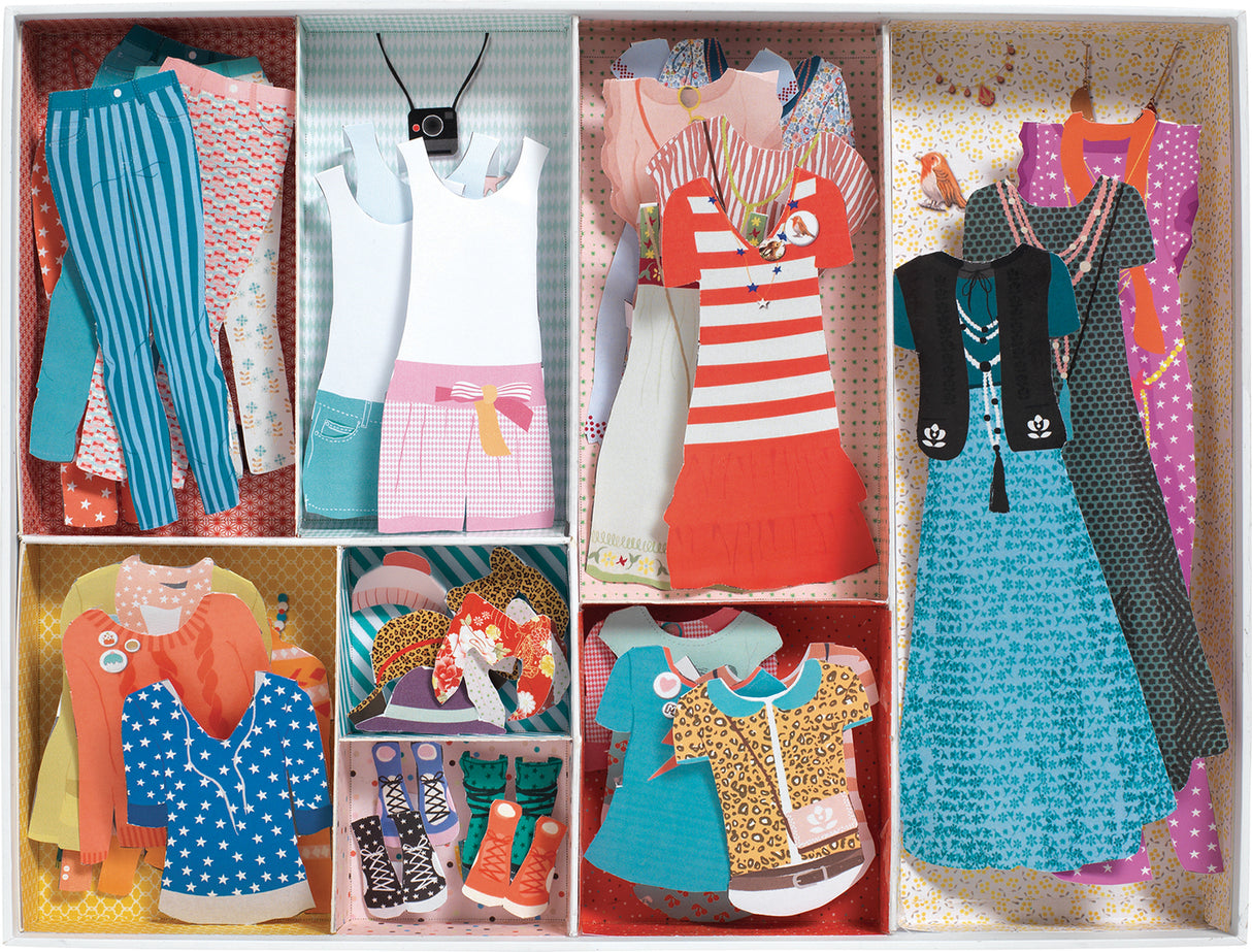 Le Grand Artist - Paper Fashion Le Grand Dressing Room