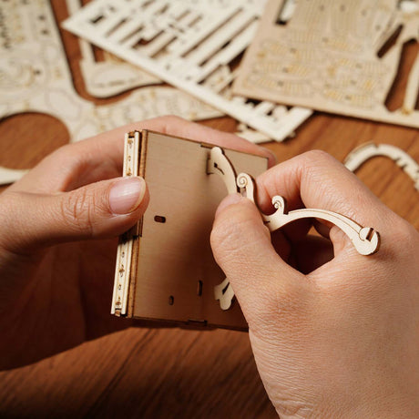 3D Modern Wooden Puzzle - Saxophone