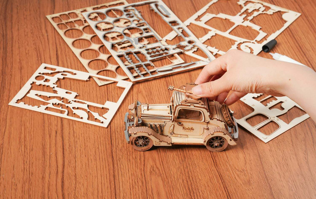 3D Modern Wooden Puzzle - Vintage Car