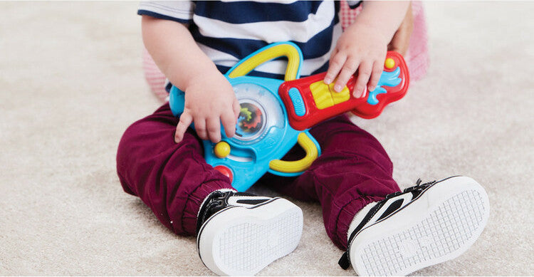 Rock 'n Glow Musical Guitar – Toys on the Square