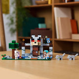 LEGO Minecraft: The Wolf Stronghold