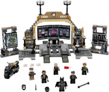 LEGO® DC: Batcave: The Riddler Face-off