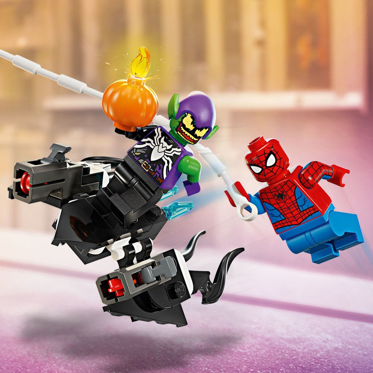 LEGO® Super Heroes Marvel: Spider-Man Race Car & Venom Green Goblin