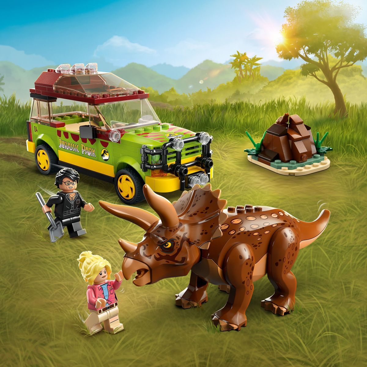 LEGO® Jurassic World: Triceratops Research