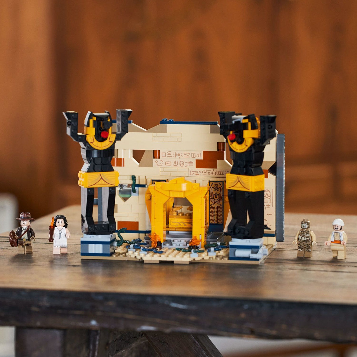 LEGO® Indiana Jones: Escape from the Lost Tomb