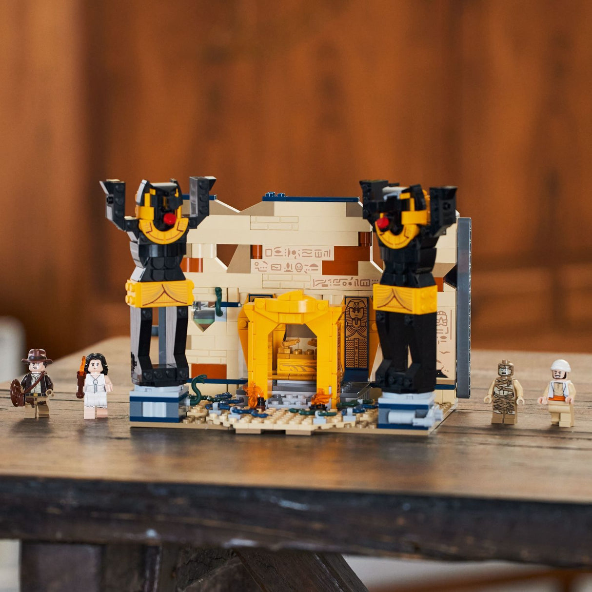 LEGO® Indiana Jones: Escape from the Lost Tomb