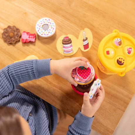 Play to Go Cake and Cookies Play Set