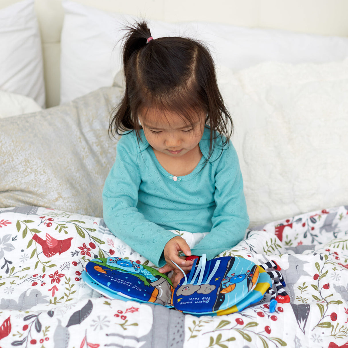 Soft Activity Book - Itsy-Bitsy Spider