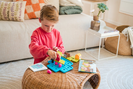 Three Little Piggies – Deluxe Preschool Logic Game (SmartGames)