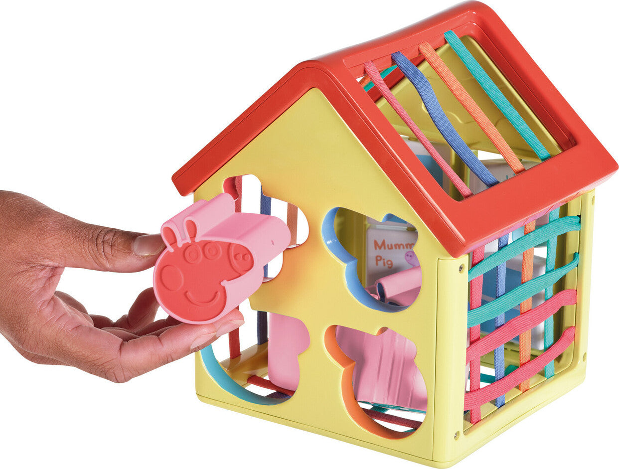 PEPPAS ACTIVITY HOUSE – Toys on the Square